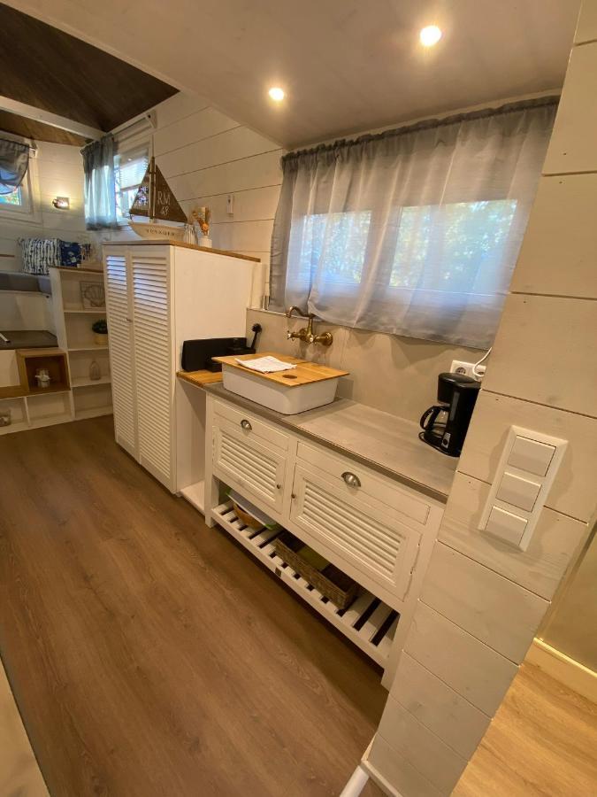Tiny House Ems Im Pier9 Tiny House Hotel Hamm  Exterior photo